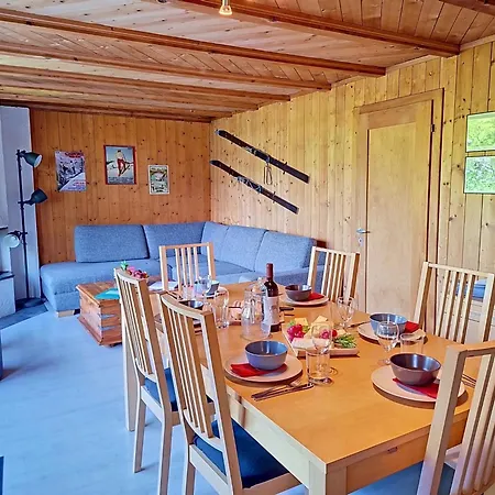 Egg-isch By Interhome